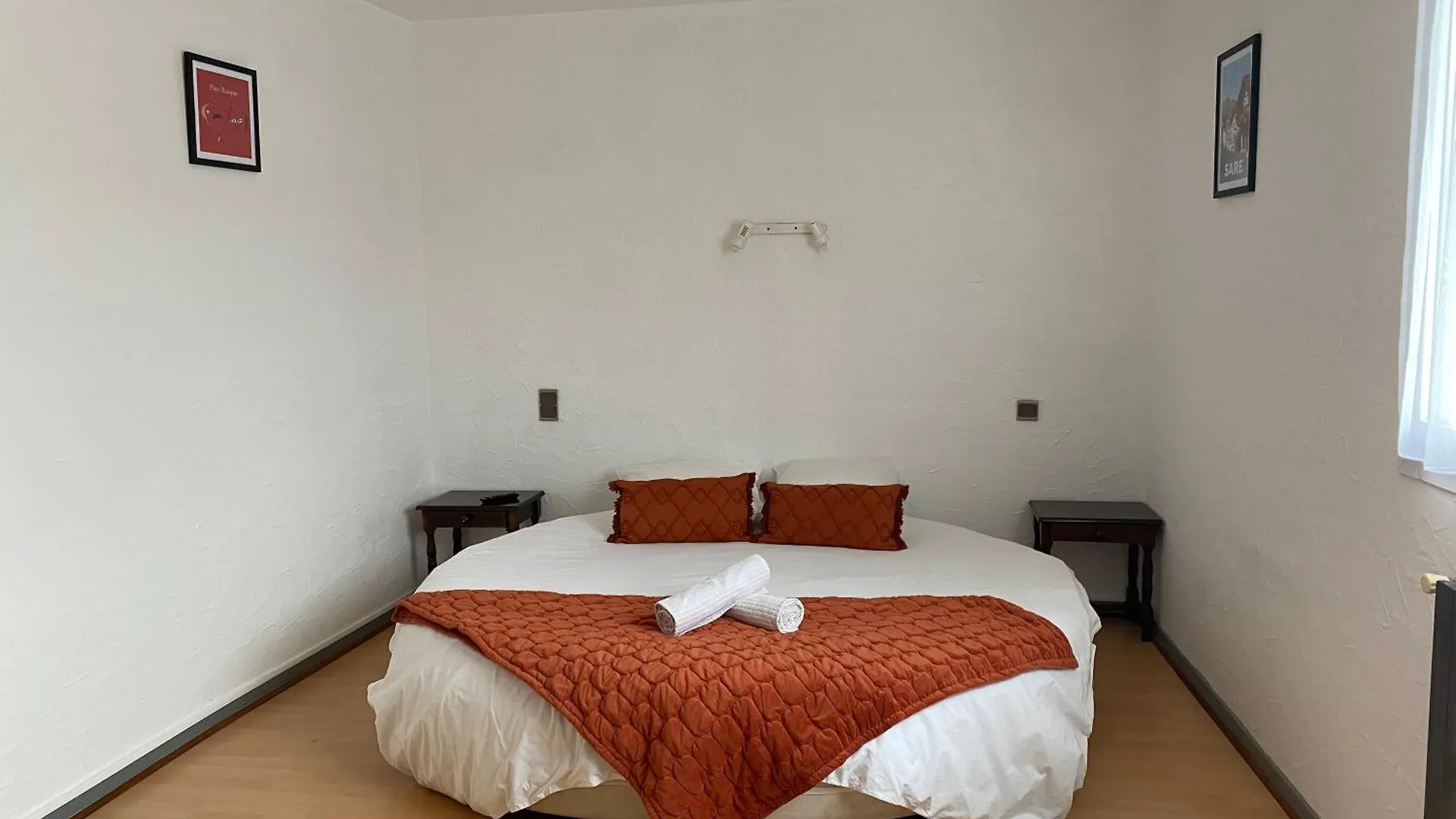 L' Auberge Campagnarde, Lourdes Poueyferre 2*,  France