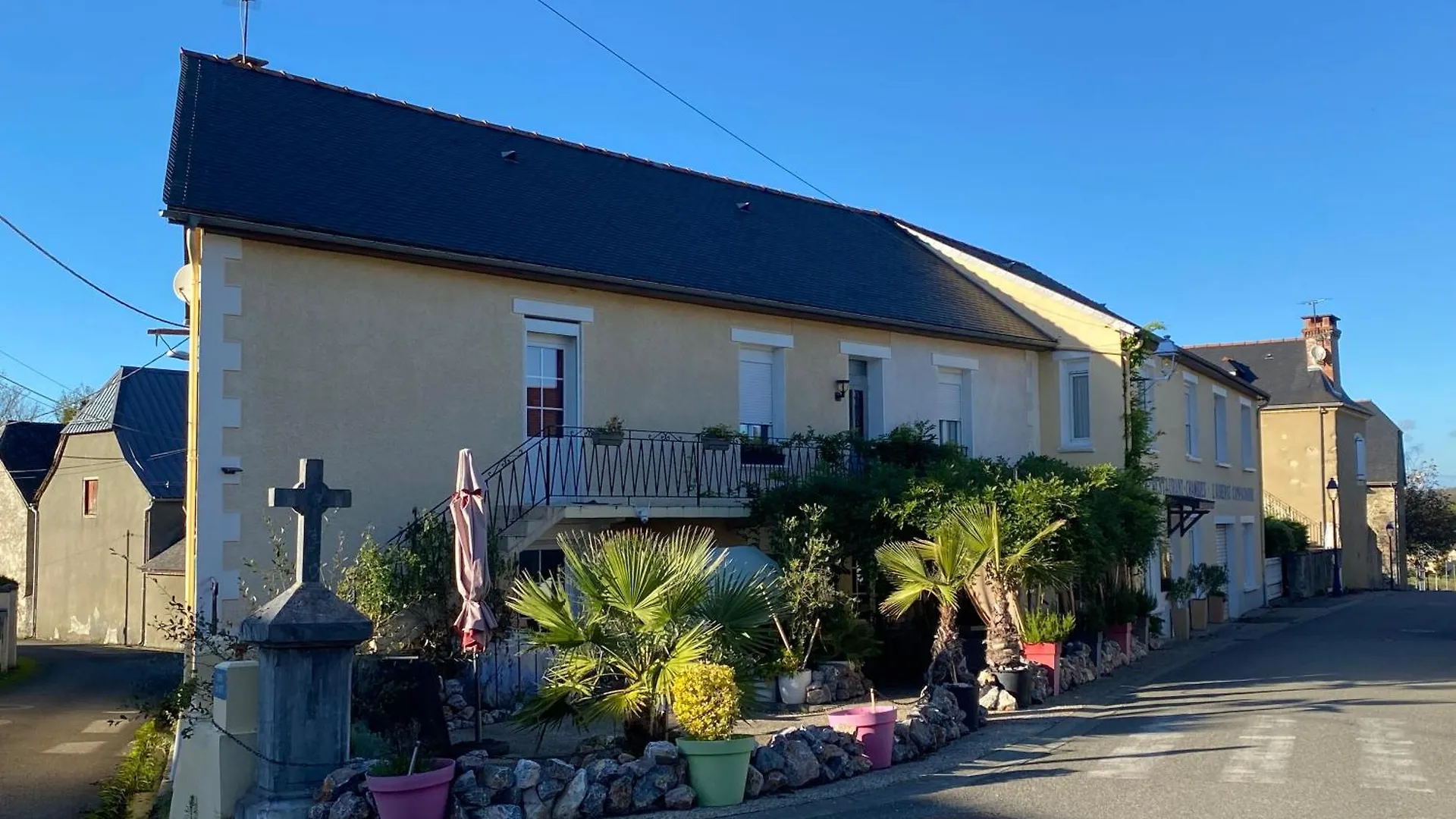L' Auberge Campagnarde, Lourdes Poueyferré