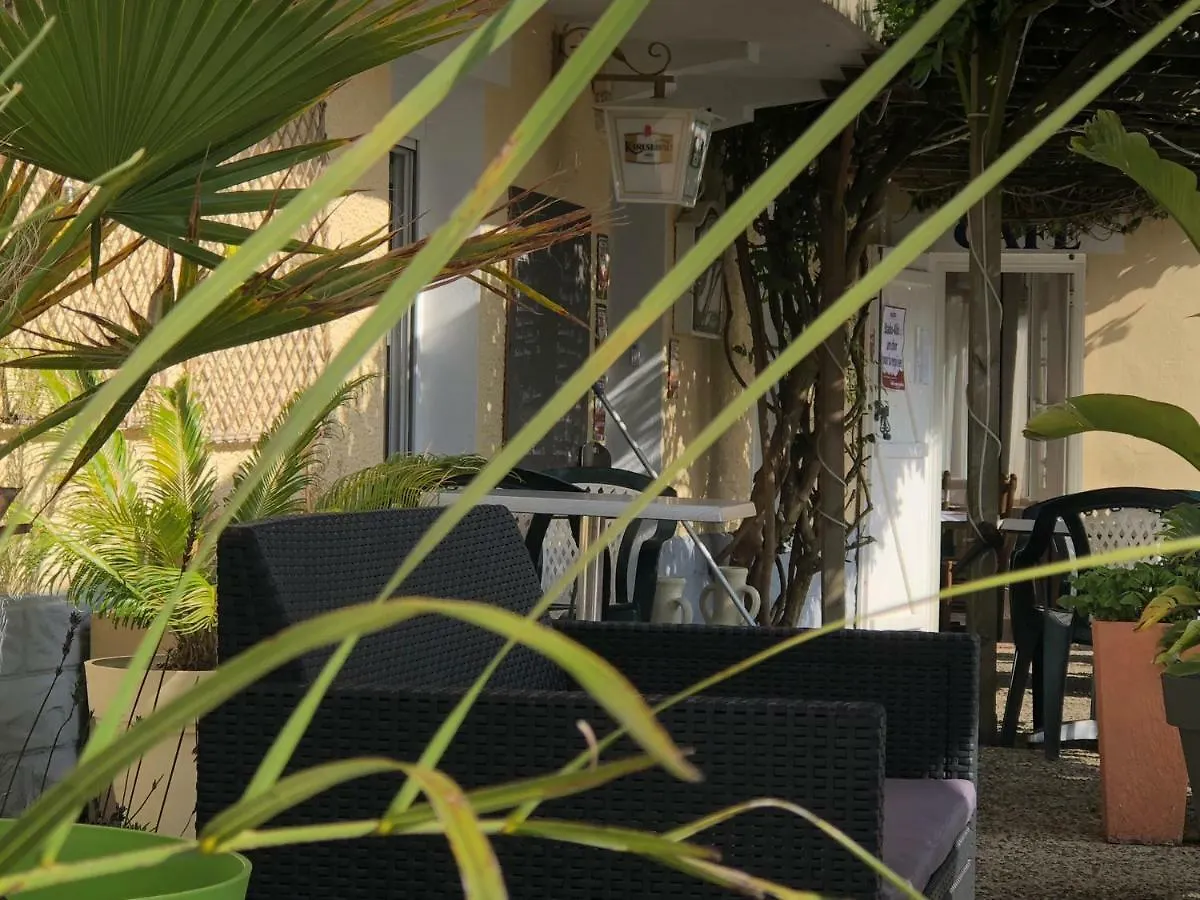 L' Auberge Campagnarde, Lourdes Poueyferre